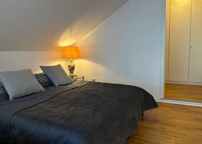 Grosse Loft- Wohnung Glueck Im Gruenen