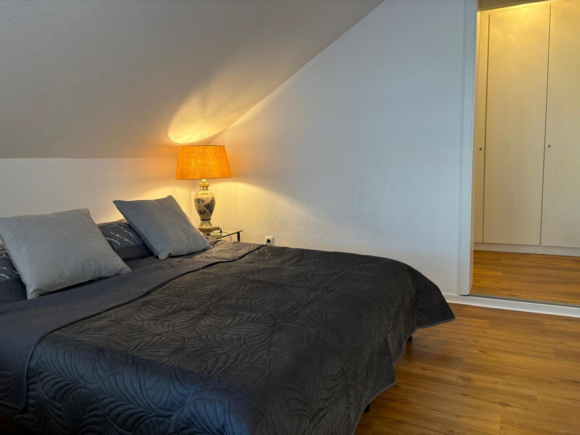 Grosse Loft- Glueck Im Gruenen Apartment